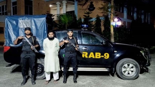 সিসিকের সাবেক কাউন্সিলর মতিউর র‌্যাবের খাঁচায়