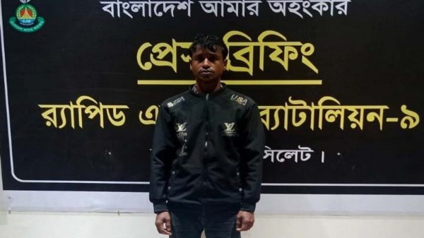 র‌্যাব-৯ অভিযানে স্ত্রীকে আত্মহত্যায় প্ররোচনার অভিযোগে স্বামী গ্রেফতার